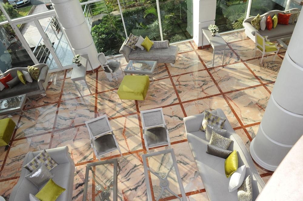 Hotel Le Zenith & Casa Blanca